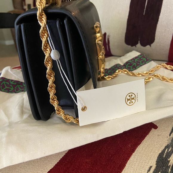 Tory Burch small bag (new) - Picture 6 of 6